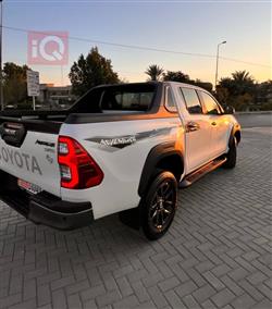 تويوتا هايلوكس